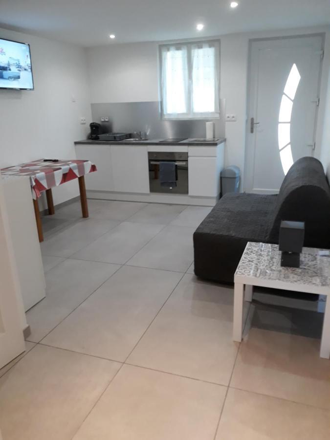 T2 Courte Duree Appartement Jonage Buitenkant foto